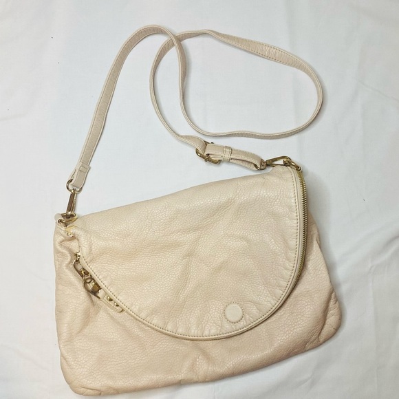 Neutral Cream Leather Crossbody Bag W/ Tons of Storage - Picture 2 of 6